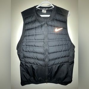 Men’s Nike vest (new never used)